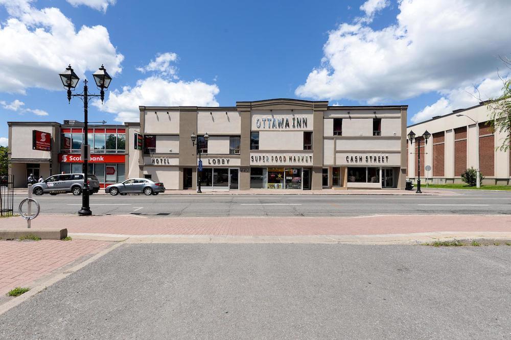 Ottawa Inn Hotel Exterior foto
