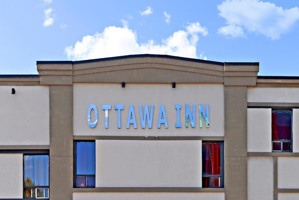 Ottawa Inn Hotel Exterior foto